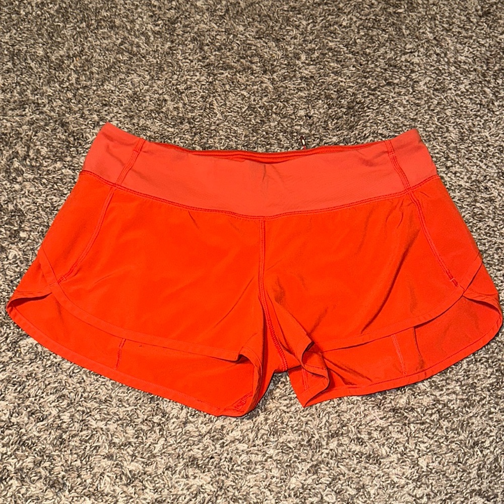 Lululemon size 6 carnation red speed up !